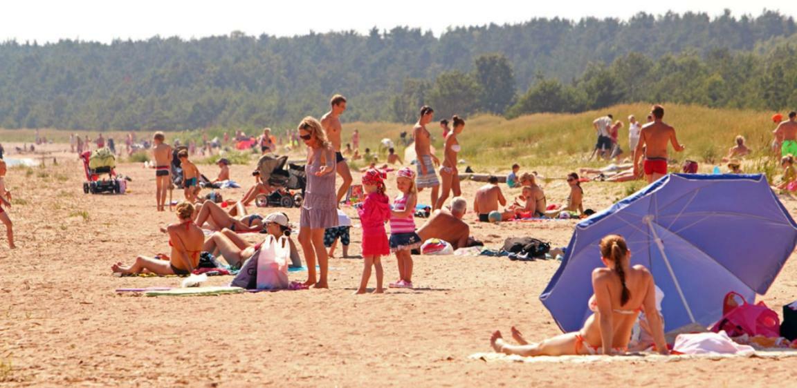 Cozy Summer House With Free Parking Near City Center & Beach クレサーレ エクステリア 写真
